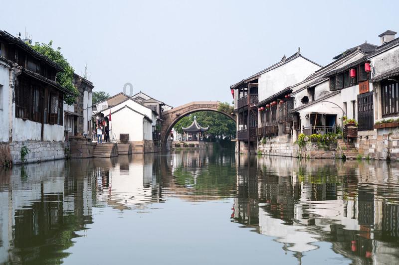 功绩卓著的商鞅,让秦国走上了繁华盛世,为何秦王还要杀他?-智能解答问题,了解任何你想知道的事情