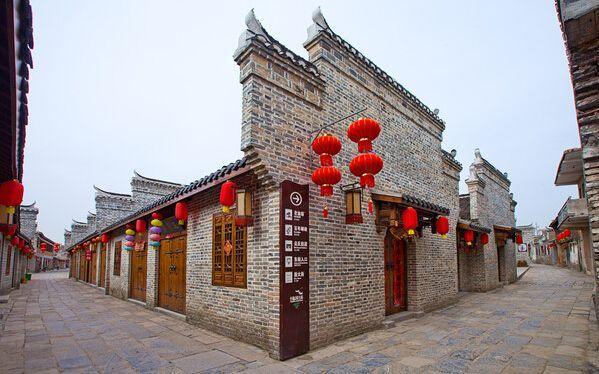救援可怜的穴居人